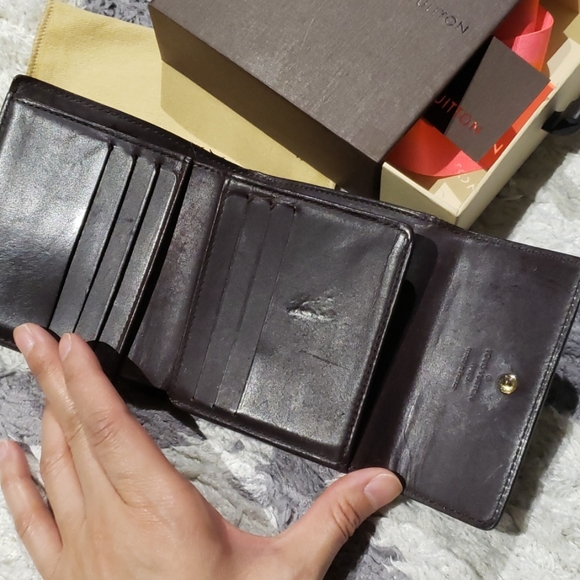 Authentic Louis Vuitton Vernis tri-fold wallet - Picture 4 of 8
